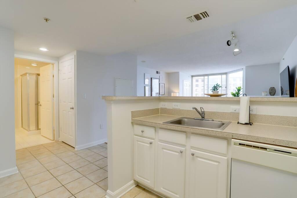 Fantastic 2 Bedroom Condo At Ballston With Gym Άρλινγκτον Εξωτερικό φωτογραφία