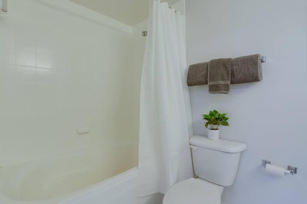 Fantastic 2 Bedroom Condo At Ballston With Gym Άρλινγκτον Εξωτερικό φωτογραφία