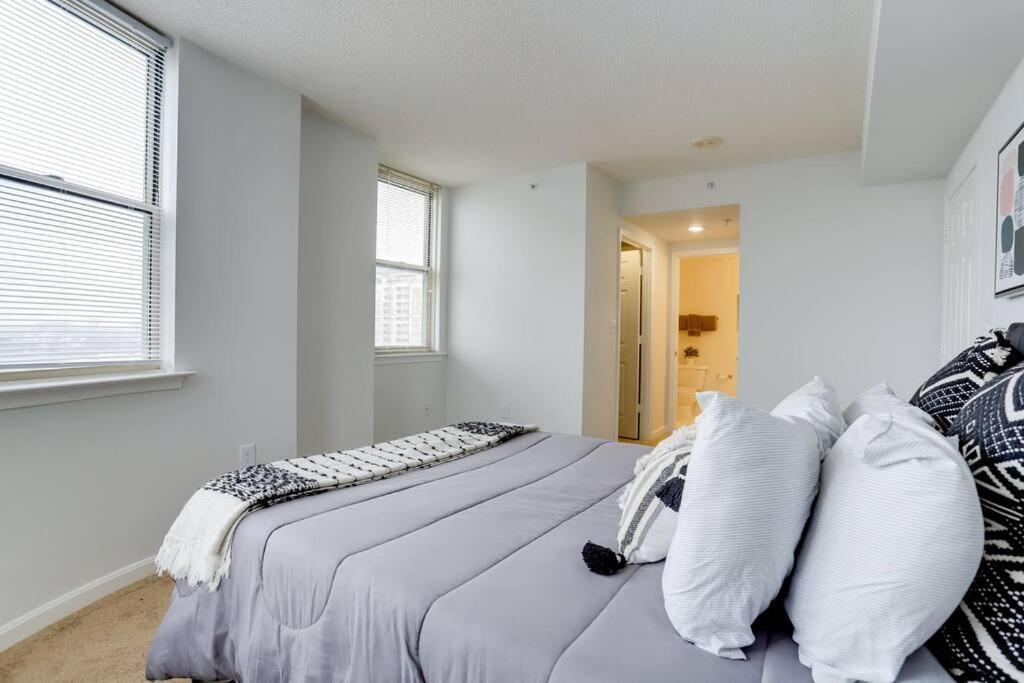 Fantastic 2 Bedroom Condo At Ballston With Gym Άρλινγκτον Εξωτερικό φωτογραφία